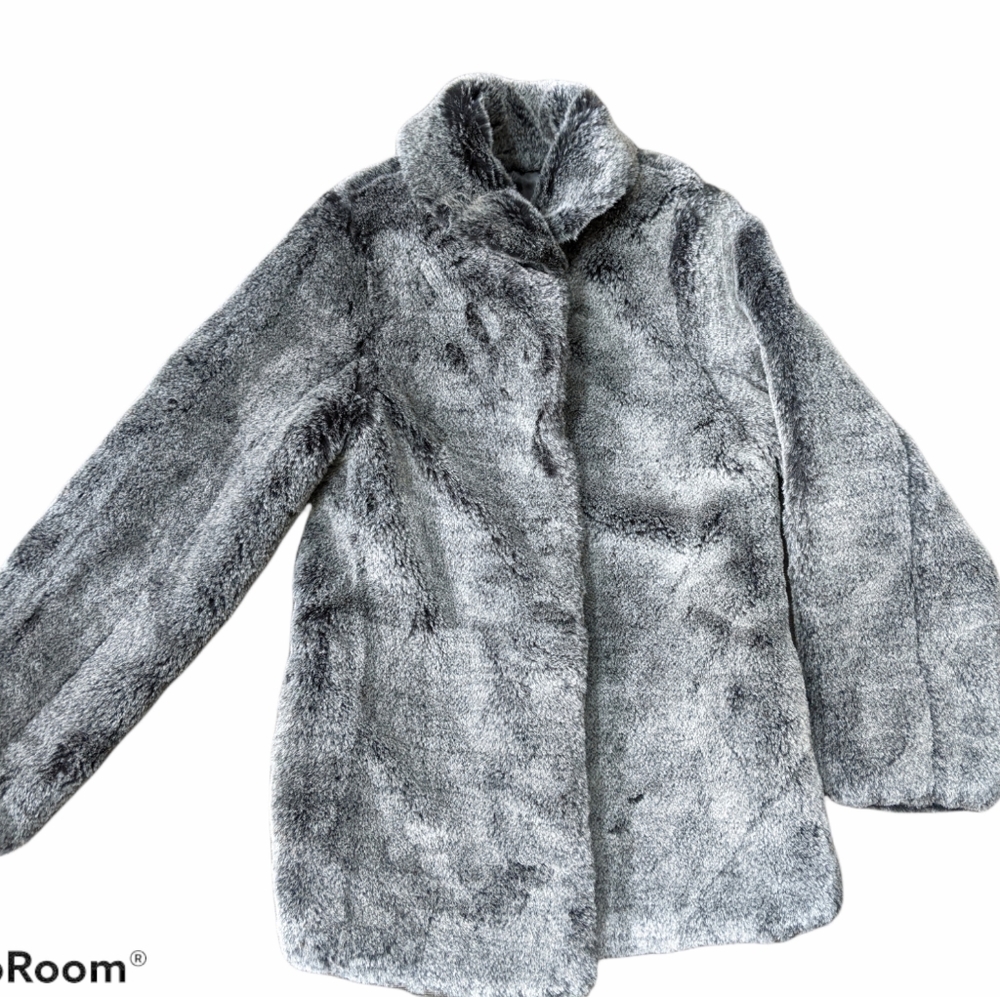 Lands End Gray Faux Fur Coat size Small 7 - 8 NWOT